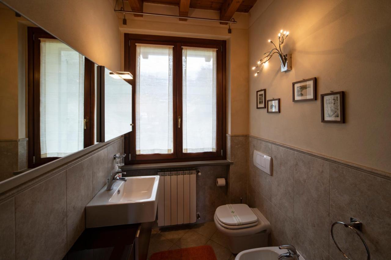 Romantic Lake View House Сульцано Экстерьер фото